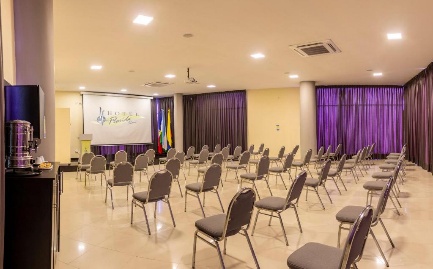 Salón del Hotel Florida Sinú